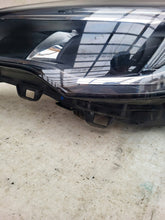 Laden Sie das Bild in den Galerie-Viewer, Frontscheinwerfer Opel Astra K 39111143 Links Scheinwerfer Headlight SCH4673429269zu