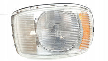 Laden Sie das Bild in den Galerie-Viewer, Frontscheinwerfer Mercedes-Benz W115 1305630018 Links Scheinwerfer Headlight SCH1802379130pc