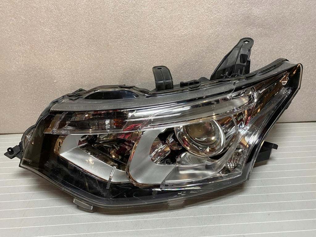 Frontscheinwerfer Mitsubishi Outlander III 8301C2 Links Scheinwerfer Headlight