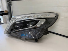 Laden Sie das Bild in den Galerie-Viewer, Frontscheinwerfer Mercedes-Benz Vito W447 A4479060101 Links Headlight SCH9252540554vs