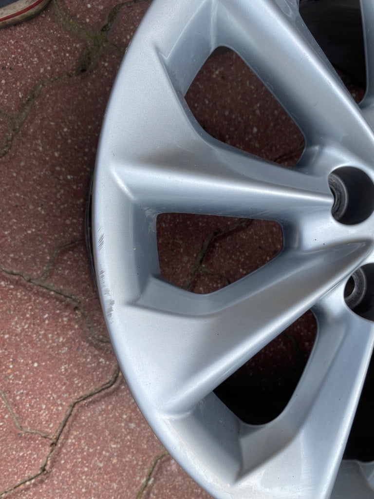 1x Alufelge 16 Zoll 7.0" 5x114.3 Silber CMS-1028 Toyota I Rim Wheel FEL7273389531md
