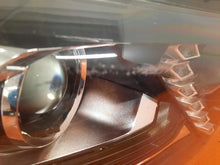 Laden Sie das Bild in den Galerie-Viewer, Frontscheinwerfer Peugeot Rifter 90146218 Rechts Scheinwerfer Headlight SCH9845840425tv