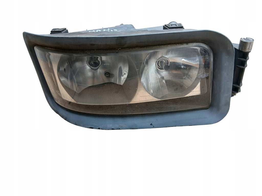 Frontscheinwerfer Man 5690400003 Ein Stück (Rechts oder Links) Headlight SCH6161751027eg