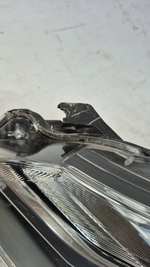 Frontscheinwerfer Toyota Yaris Links Scheinwerfer Headlight