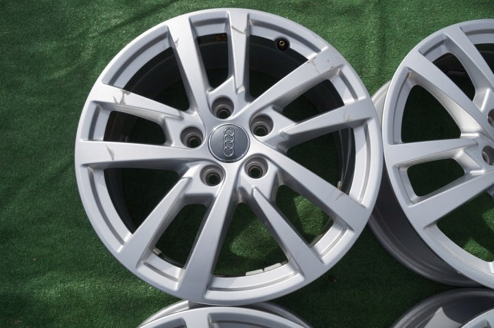 4x Alufelge 17 Zoll 6.0" 5x112 48ET Glanz Silber 8V0601025DH Audi A3 Rim Wheel FEL6678578242rc