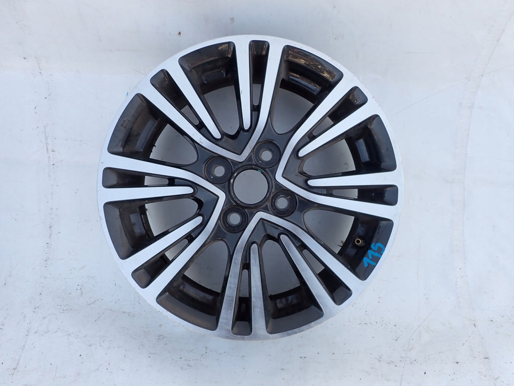 1x Alufelge 15 Zoll 5.0" 46ET Mitsubishi Space Star Rim Wheel