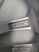 Load image into Gallery viewer, 1x Alufelge 17 Zoll 7.0" 5x108 50ET Glanz LJ6C-A2A Ford Kuga Rim Wheel FEL5569752832ig
