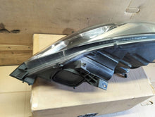 Laden Sie das Bild in den Galerie-Viewer, Frontscheinwerfer Opel Zafira C 39009022 Rechts Scheinwerfer Headlight SCH3081298935zn