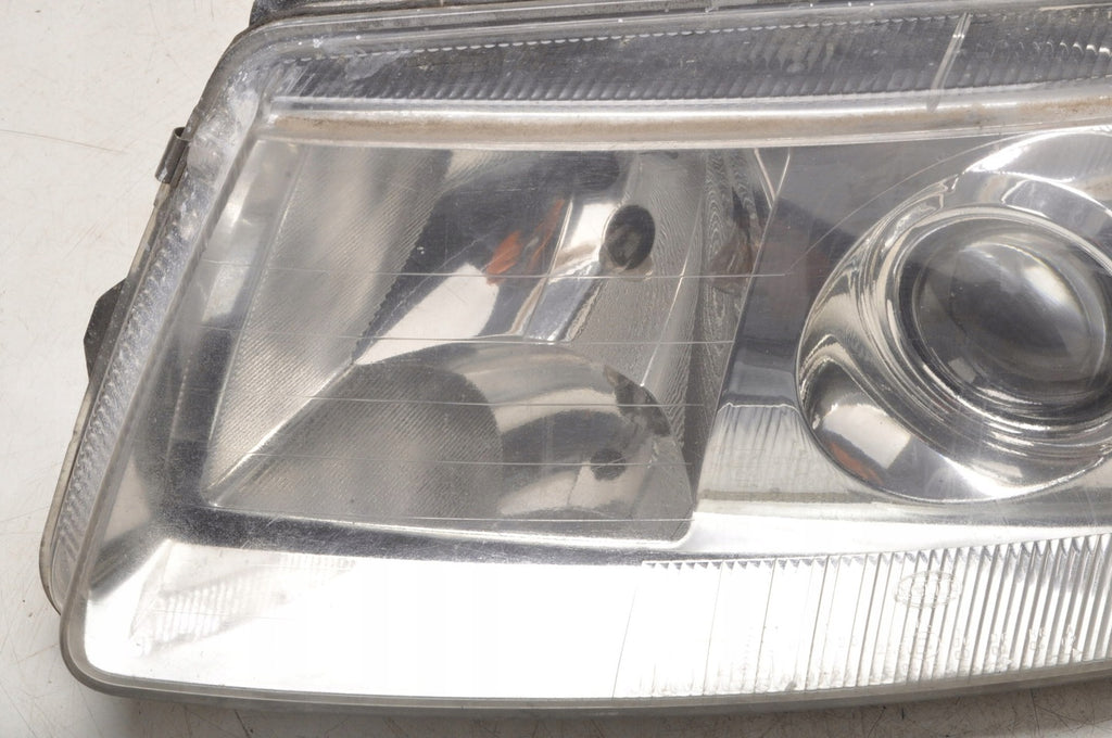 Frontscheinwerfer VW Passat Xenon Links Scheinwerfer Headlight