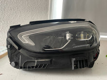 Laden Sie das Bild in den Galerie-Viewer, Frontscheinwerfer Mercedes-Benz W206 A2069066104 Links Scheinwerfer Headlight SCH9113220090eh