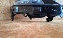 Laden Sie das Bild in den Galerie-Viewer, Frontscheinwerfer Mitsubishi Asx 8301D482 LED Rechts Scheinwerfer Headlight