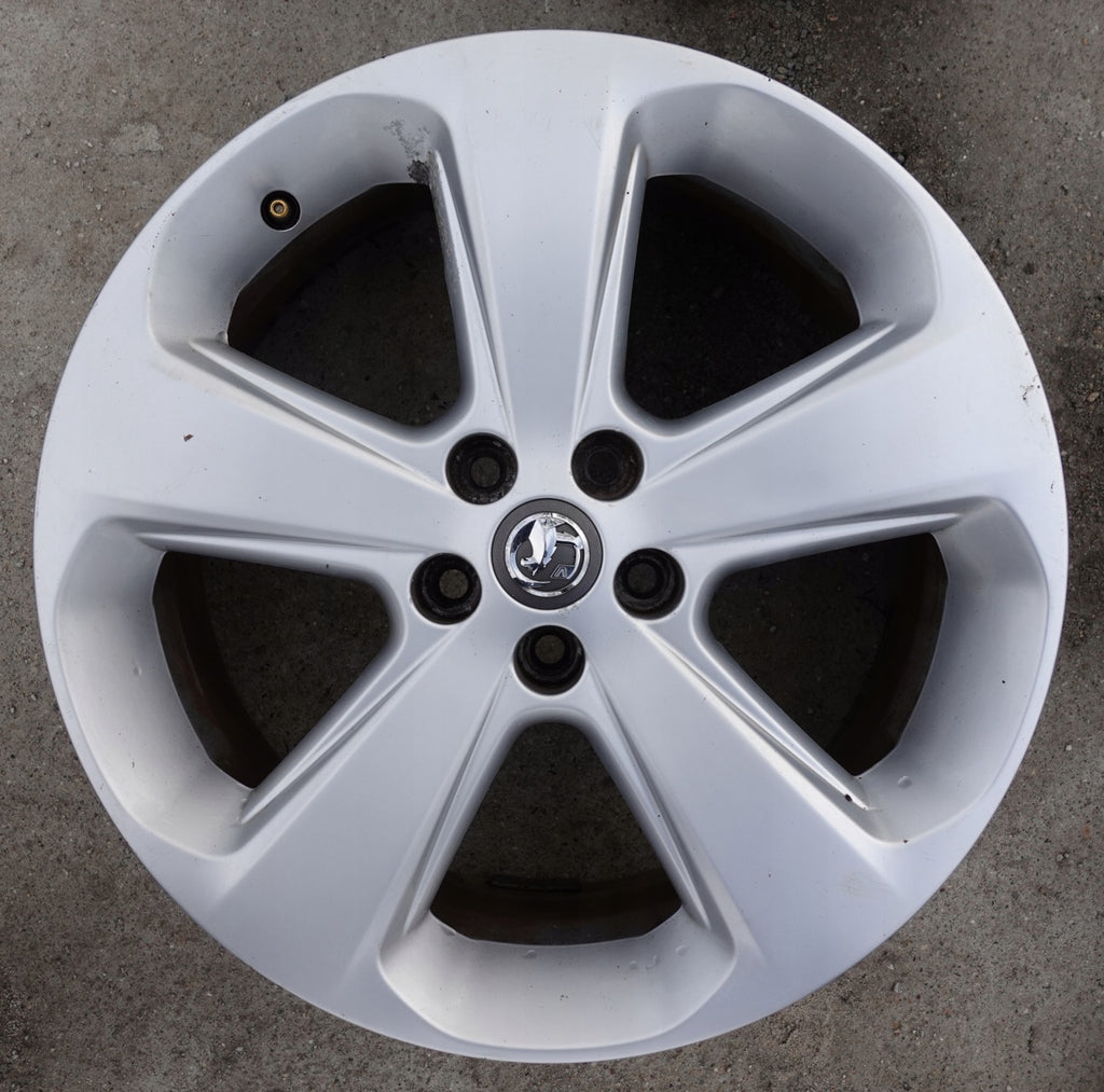 4x Alufelge 18 Zoll 7.0" 5x105 38ET Silber 95181597 95145409 Opel Mokka FEL5676218576pm