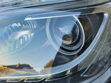 Laden Sie das Bild in den Galerie-Viewer, Frontscheinwerfer Mercedes-Benz X204 A2048201639 A2048201539 Xenon Ein Satz SCH2970140355cy