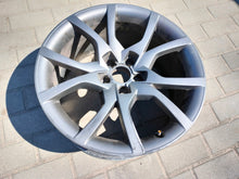 Laden Sie das Bild in den Galerie-Viewer, 1x Alufelge 18 Zoll 8.5" 5x112 8T0601025E Audi A5 Rim Wheel FEL7990237783ic