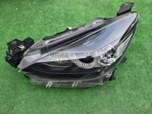 Load image into Gallery viewer, Frontscheinwerfer Mazda II D43N-51040 Full LED Links Scheinwerfer Headlight SCH4571428419bg
