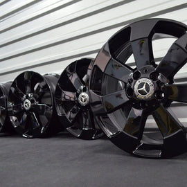 4x Alufelge 18 Zoll 8.0