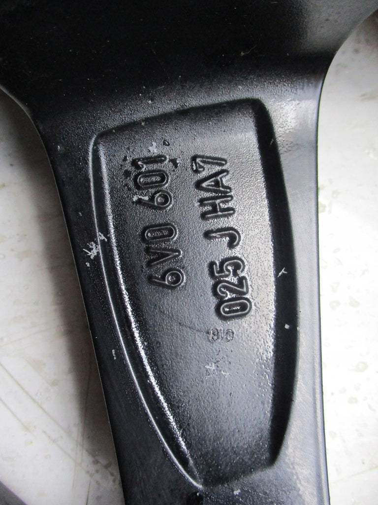 1x Alufelge 16 Zoll 7.0" 5x100 46ET Glanz Graphit 6V0601025J Mg Fabia Iii