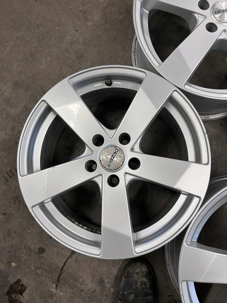 4x Alufelge 17 Zoll 7.5" 5x112 Seat Ateca Yeti Sportsvan Touran Caddy I FEL8777006422ro