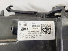 Laden Sie das Bild in den Galerie-Viewer, Frontscheinwerfer Seat Ibiza I V 6F1941007G Links Scheinwerfer Headlight SCH5178707478xi