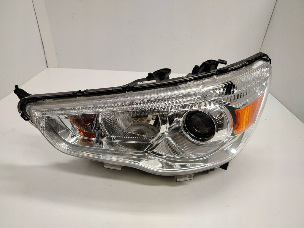 Frontscheinwerfer Mitsubishi Asx 8301C871 8301C872 Ein Satz Headlight SCH1085343877qg