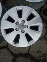 Load image into Gallery viewer, 4x Alufelge 17 Zoll 7.5&quot; 5x112 45ET Audi Rim Wheel