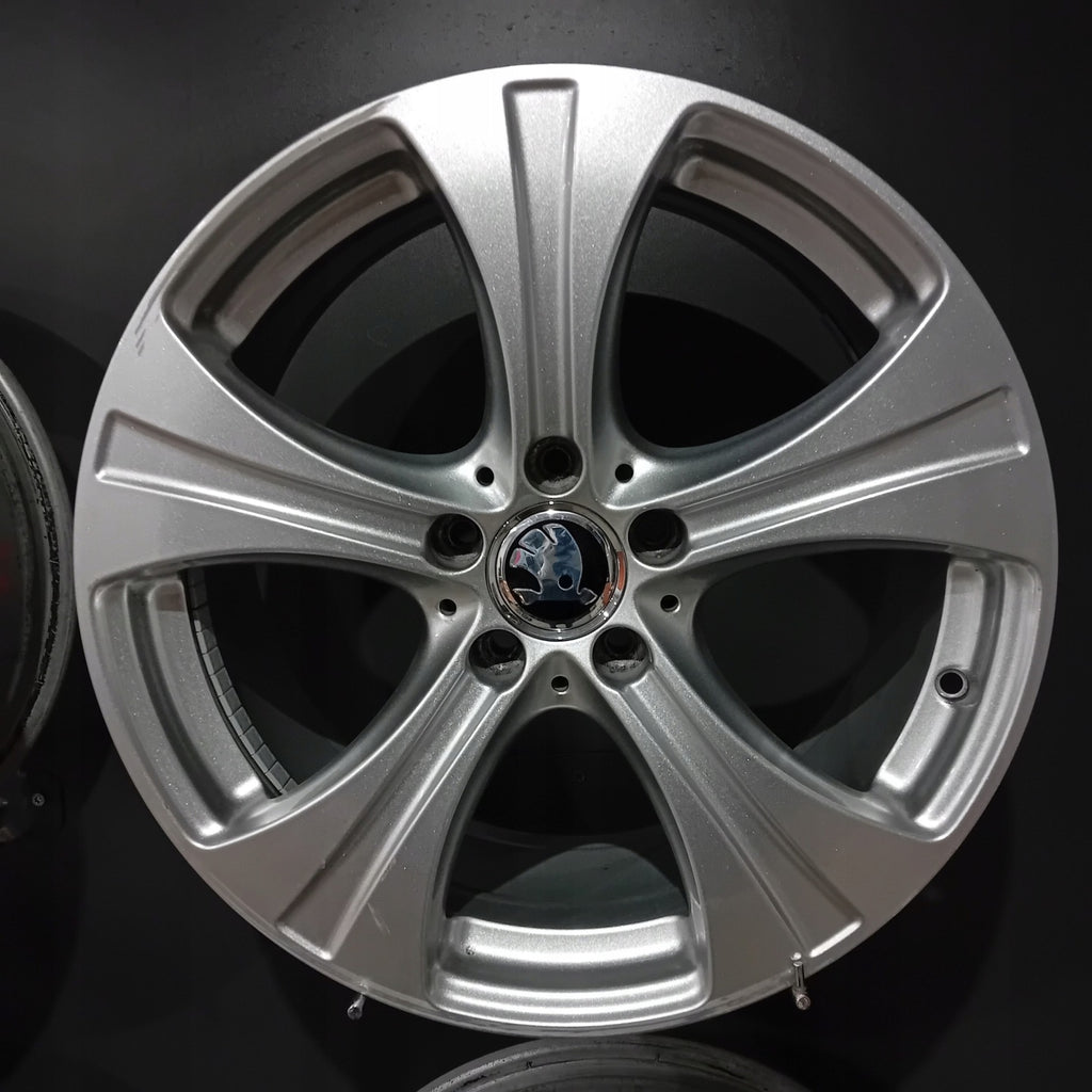 4x Alufelge 18 Zoll 8.0" 5x112 38ET A2534010800 Mercedes-Benz Superb Iii FEL9268433281tb