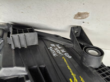 Laden Sie das Bild in den Galerie-Viewer, Frontscheinwerfer Audi A1 82A941003 Links Scheinwerfer Headlight SCH1318450700zj