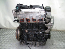 Laden Sie das Bild in den Galerie-Viewer, Motor Audi Q3 CFFC 2.0 2013 Diesel Engine Unkomplett
