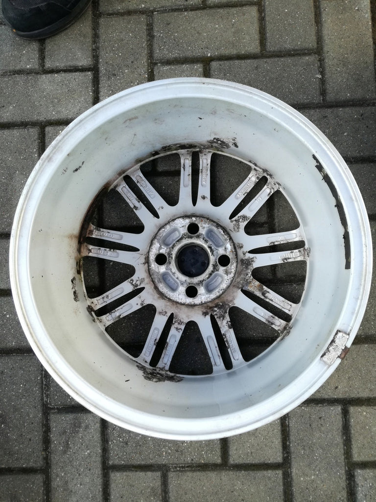 1x Alufelge 16 Zoll 7.0" 4x100 45ET AM300185 Toyota Yaris Rim Wheel