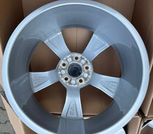 Laden Sie das Bild in den Galerie-Viewer, 4x Alufelge 19 Zoll 7.0" 5x112 34ET 80A601025K Audi Q5 Rim Wheel FEL2037885068vr