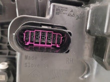 Laden Sie das Bild in den Galerie-Viewer, Frontscheinwerfer Renault 260103381 LED Rechts Scheinwerfer Headlight SCH9569599851gg