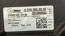 Laden Sie das Bild in den Galerie-Viewer, Frontscheinwerfer Mercedes-Benz Sprinter A9109060000 Links Headlight SCH1250093628sr