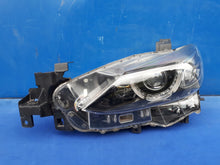 Laden Sie das Bild in den Galerie-Viewer, Frontscheinwerfer Mazda 6 LED Links Scheinwerfer Headlight