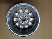 Laden Sie das Bild in den Galerie-Viewer, 1x Alufelge 15 Zoll 6.0" 4x100 Renault Rim Wheel FEL3885969943rp