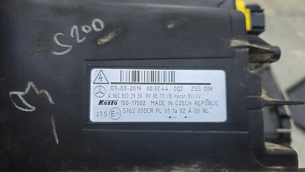 Frontscheinwerfer Mercedes-Benz A9608202939 Xenon Rechts Scheinwerfer Headlight SCH7467521476yp