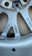 Load image into Gallery viewer, 1x Alufelge 17 Zoll 7.0" 5x120 6796205 BMW 1 F21 F20 Rim Wheel FEL5485714399tu