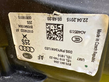 Load image into Gallery viewer, Frontscheinwerfer Audi A3 8V0941006 Xenon Rechts Scheinwerfer Headlight