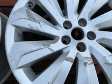 Laden Sie das Bild in den Galerie-Viewer, 1x Alufelge 19 Zoll 8.0&quot; 5x108 40ET J9C3-1007-EA Jaguar E-Pace Rim Wheel