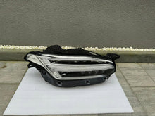 Laden Sie das Bild in den Galerie-Viewer, Frontscheinwerfer Volvo Xc90 31656995 Rechts Scheinwerfer Headlight