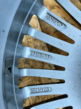 Laden Sie das Bild in den Galerie-Viewer, 1x Alufelge 16 Zoll 6.0" 4x98 41ET 52140532 Fiat 500 Rim Wheel FEL2379863544ag