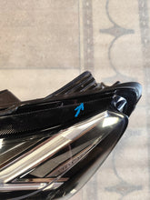 Load image into Gallery viewer, Frontscheinwerfer Dacia Sandero III Jogger 260605914R LED Links Headlight SCH7962862300jb