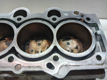 Load image into Gallery viewer, Motorblock Hyundai Kia G4LG 1.5 DPI 110PS 81kW 13TKm Benzin Unkomplett