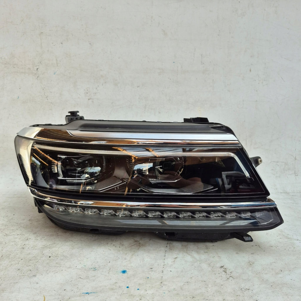 Frontscheinwerfer VW Tiguan 5NB941082D Full LED Rechts Scheinwerfer Headlight