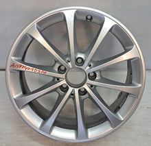 Laden Sie das Bild in den Galerie-Viewer, 1x Alufelge 17 Zoll 6.0" 5x112 Glanz A1774010300 Mercedes-Benz Rim Wheel FEL2137627617pm