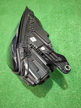 Load image into Gallery viewer, Frontscheinwerfer Mercedes-Benz Gle A1679064311 Links Scheinwerfer Headlight SCH7493582176ix