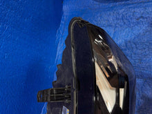 Load image into Gallery viewer, Frontscheinwerfer Dacia Duster 260603515R LED Links Scheinwerfer Headlight SCH2598833000wr