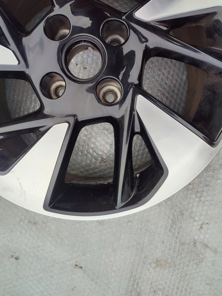 1x Alufelge 16 Zoll 6.5" 4x100 32ET 9833892580 Opel Corsa F Rim Wheel FEL2385123162og