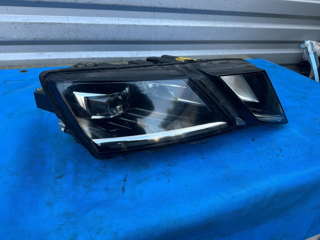 Frontscheinwerfer Skoda Octavia III 5E1941016D 5E1941015D LED Rechts Headlight SCH5545613924cf