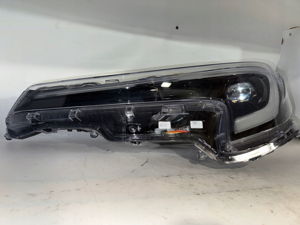 Frontscheinwerfer Toyota Corolla 81150-02X10 Full LED Links Headlight SCH7088611563kn