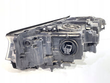 Laden Sie das Bild in den Galerie-Viewer, Frontscheinwerfer BMW G31 8499122-03 Ein Stück (Rechts oder Links) Headlight SCH5575844577zw